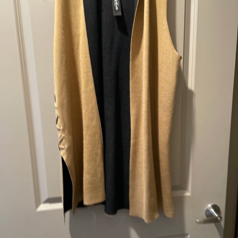 August Silk vest